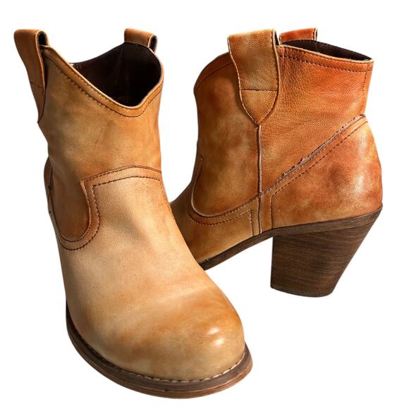 Steve Madden Tesstify Boots Sz 8 Western Leather Cowboy Booties Brown - Picture 12 of 12